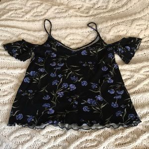 NWOT American Eagle cold shoulder top